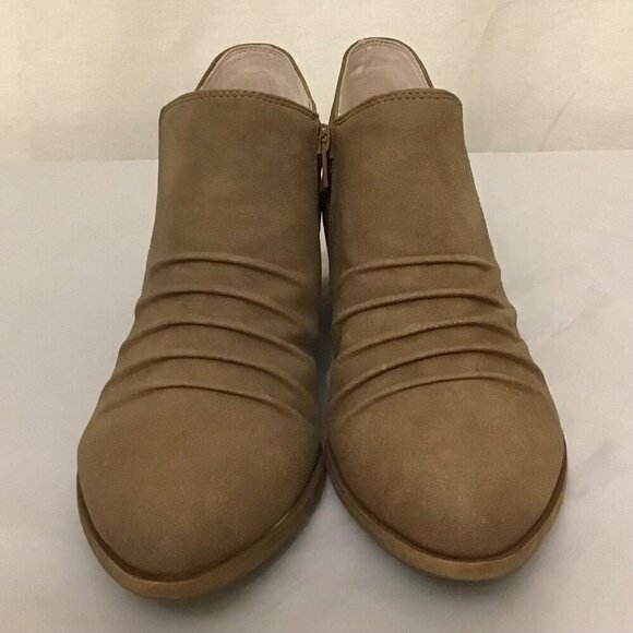 Life Stride 10 Aurora Ankle Boots Women’s Booties Brown Chunky Block Heels - Picture 4 of 11